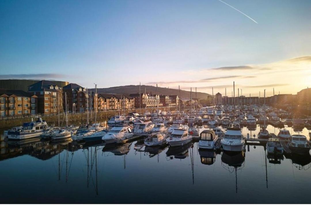 Swansea Marina Apartment Екстериор снимка